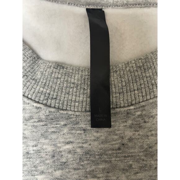 Fabletics Gray Go-To Crew Sweatshirt Special Edition womens small sweatshirt - Picture 4 of 6